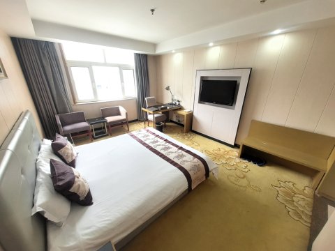 东阿金鹊城商务酒店