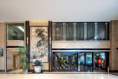 博尼尔国际大酒店(冷水江市万盛锑都广场店)