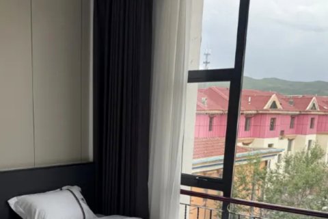 岗仁波非遗酒店