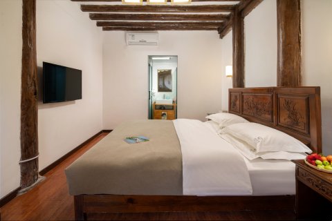 依山依市客栈(丽江古城木府店)