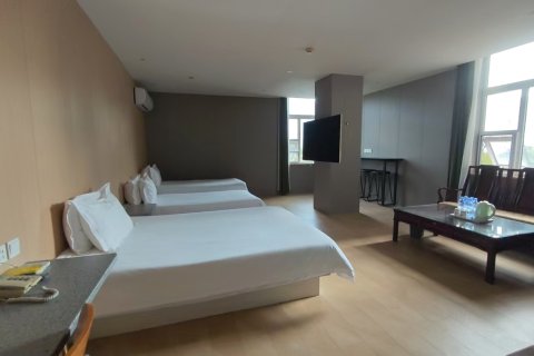 乐驿酒店(郑州正弘城店)