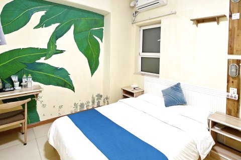 青岛隐栖山居民宿(中山公园广饶路地铁站店)