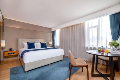 哈尔滨君逸酒店(中央大街火车站店)