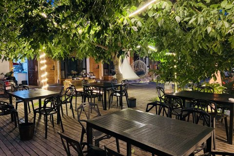 居阁花园庭院spend one´s holidays美宿(那拉提景区店)