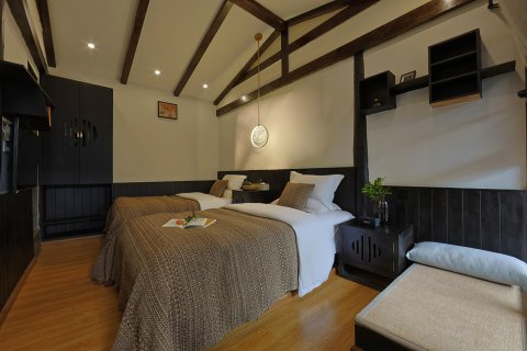 凤凰齐飞·生活美学禅意行旅花园美宿(丽江古城四方街店)