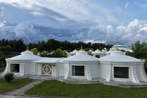 阿木塔月光毡房