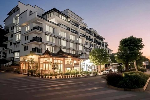 阳朔M宿源酒店(乌布小镇店)