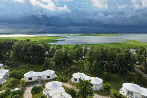 阿木塔月光毡房