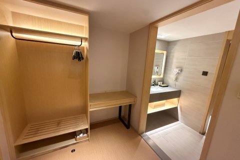 全季酒店(上海外滩宁波路店)