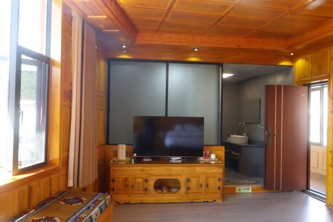 德钦飞来寺扎西德从民宿