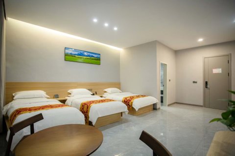 尼勒克花漾云栖民宿