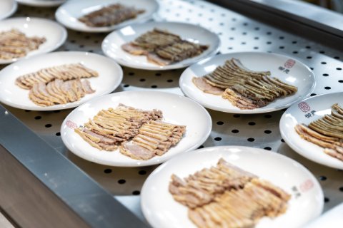 蒙涯大酒店(察右后旗店)