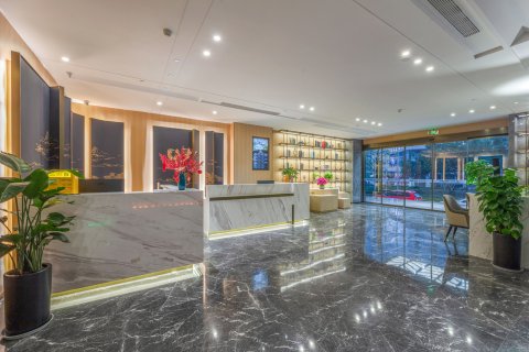 万兴逸云酒店(缙云万地广场店)