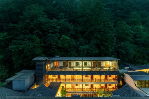 青城后山山水合院民宿