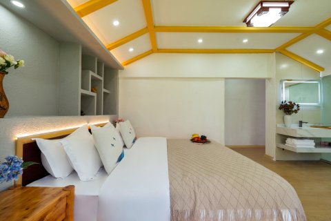 丽江逸云半山观景花园别院