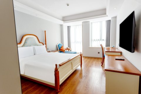 崇州拉菲假日酒店(崇州市二医院店)