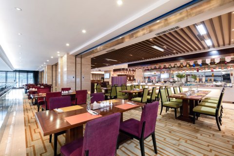 武汉阳光酒店(汉口火车站泛海CBD店)