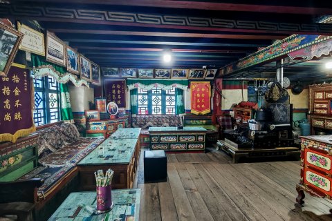 林芝平措大叔家庭旅馆