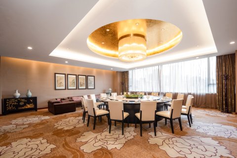 武汉阳光酒店(汉口火车站泛海CBD店)