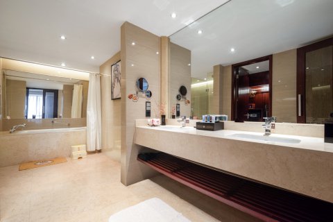 武汉阳光酒店(汉口火车站泛海CBD店)