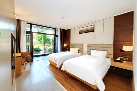 海口鸿洲埃德瑞皇家园林酒店(美兰机场店)