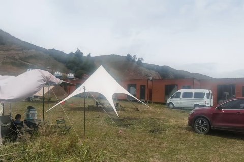 唐布拉山间民宿