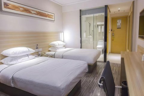 城市便捷酒店(南昌八一广场火车站店)