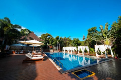 三亚亚龙湾人间天堂-鸟巢度假村