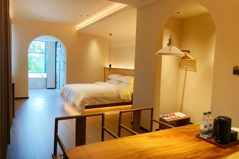 祁阳麒麟湖畔民宿