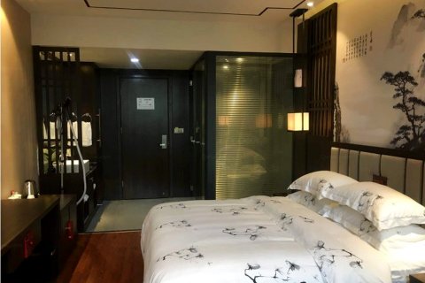 洲岸尊途酒店(夏邑人民法院店)