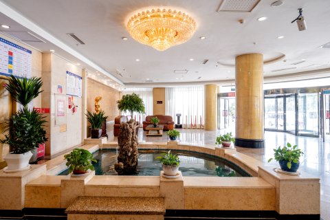 克拉玛依正天华厦大酒店