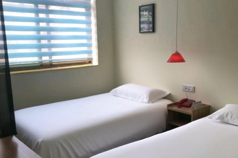 襄垣聚乡缘酒店