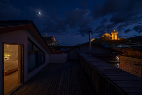 香格里拉圣地花间堂