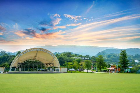 桂平西山泉汽车(房车)露营基地