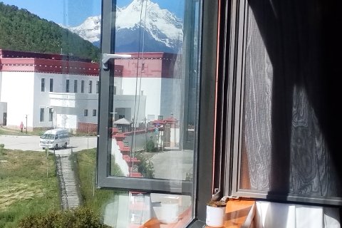 德钦飞来寺扎西德从民宿