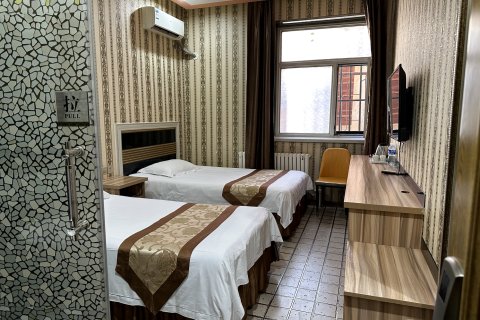 理想假日酒店(中央大街步行街哈站北广场店)