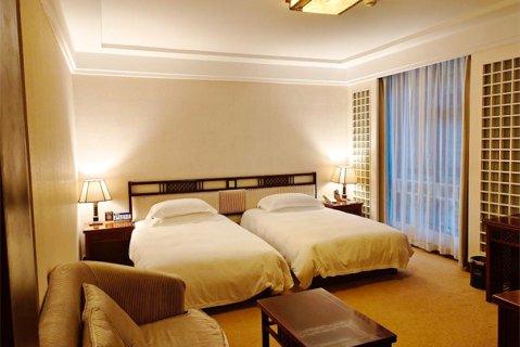 宁海天明山森林温泉大酒店