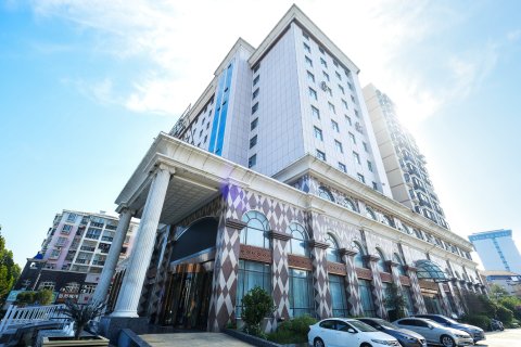 荣欣国际酒店(孝感湖北工程学院店)