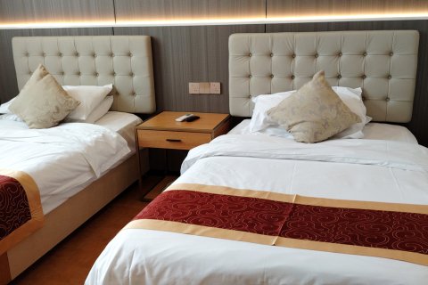 仪陇花园酒店(高铁站店)