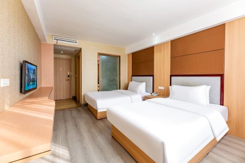 蕲春王朝大酒店(大中华蕲春客运站店)