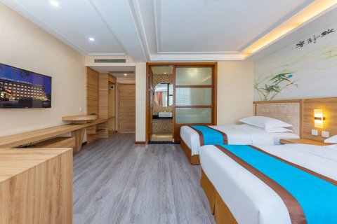 九歌假日酒店(荆州古城店)