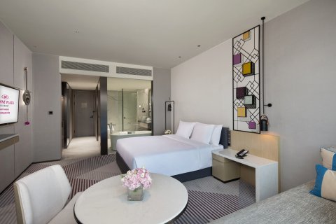 佛山南海利泰皇冠假日酒店