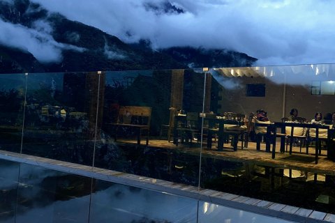 香格里拉虎跳峡茶马客栈