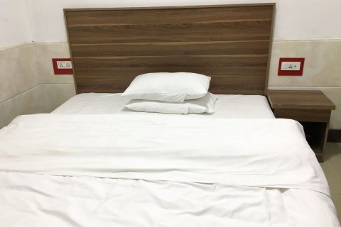 七月主题酒店(柳城金时代购物公园店)