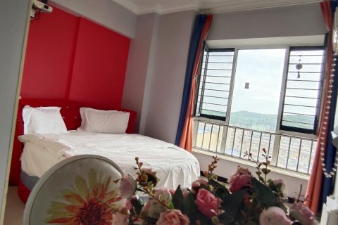 城市之星主题宾馆(凤城凤凰山店)