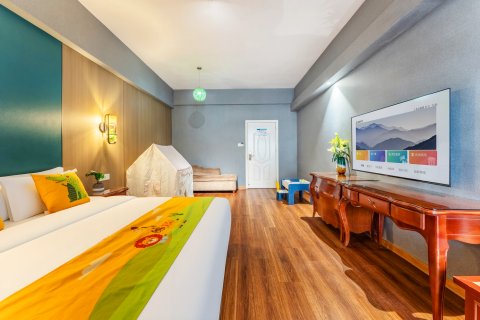 八方连锁酒店(湛江遂溪全丰广场店)