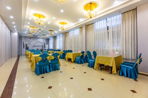 蕲春王朝大酒店(大中华蕲春客运站店)