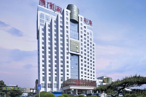 肥城宝盛大酒店