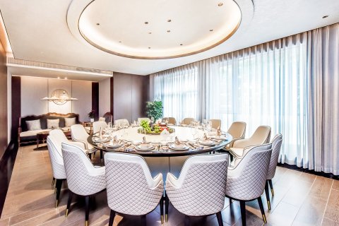 凯里亚德酒店(成都华侨城欢乐谷地铁站店)