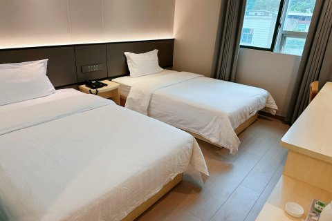 斯格威酒店(铜仁江口梵净山公园店)